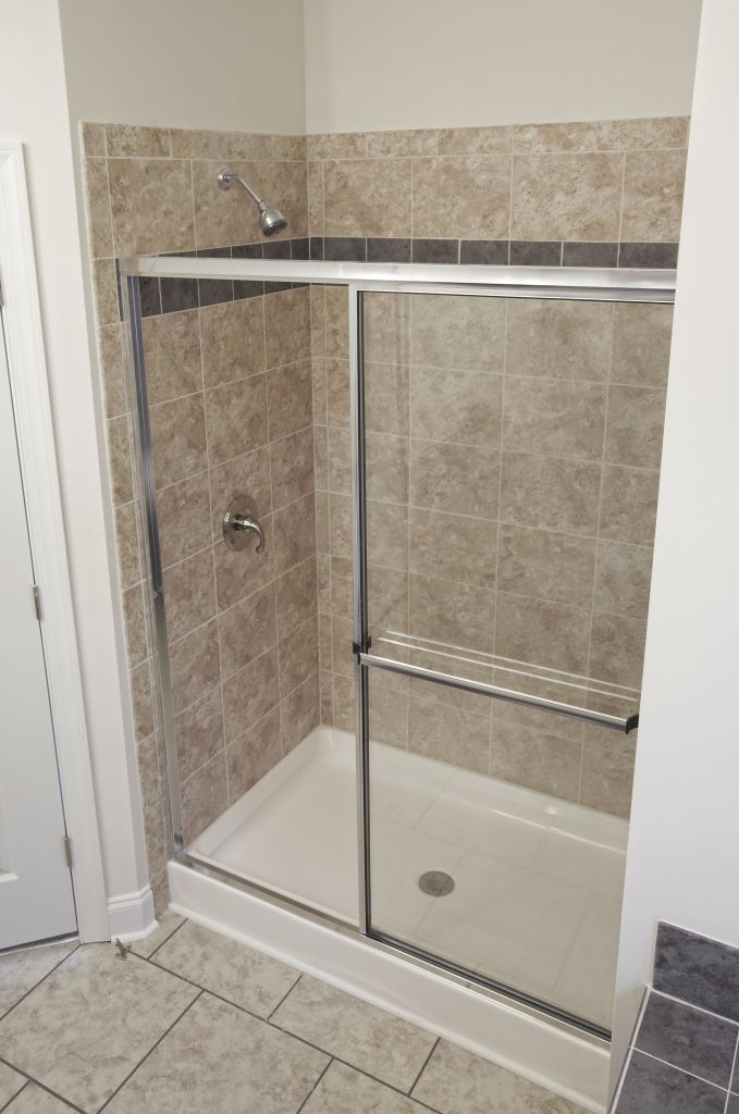 Summit / Lattimore 1S3017V by Yates Home Sales Roxboro